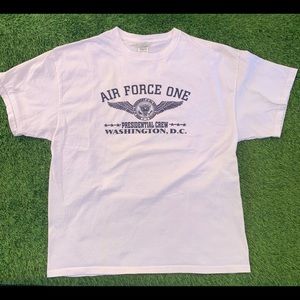 ♻️Air Force one Delta Crewneck T-Shirt